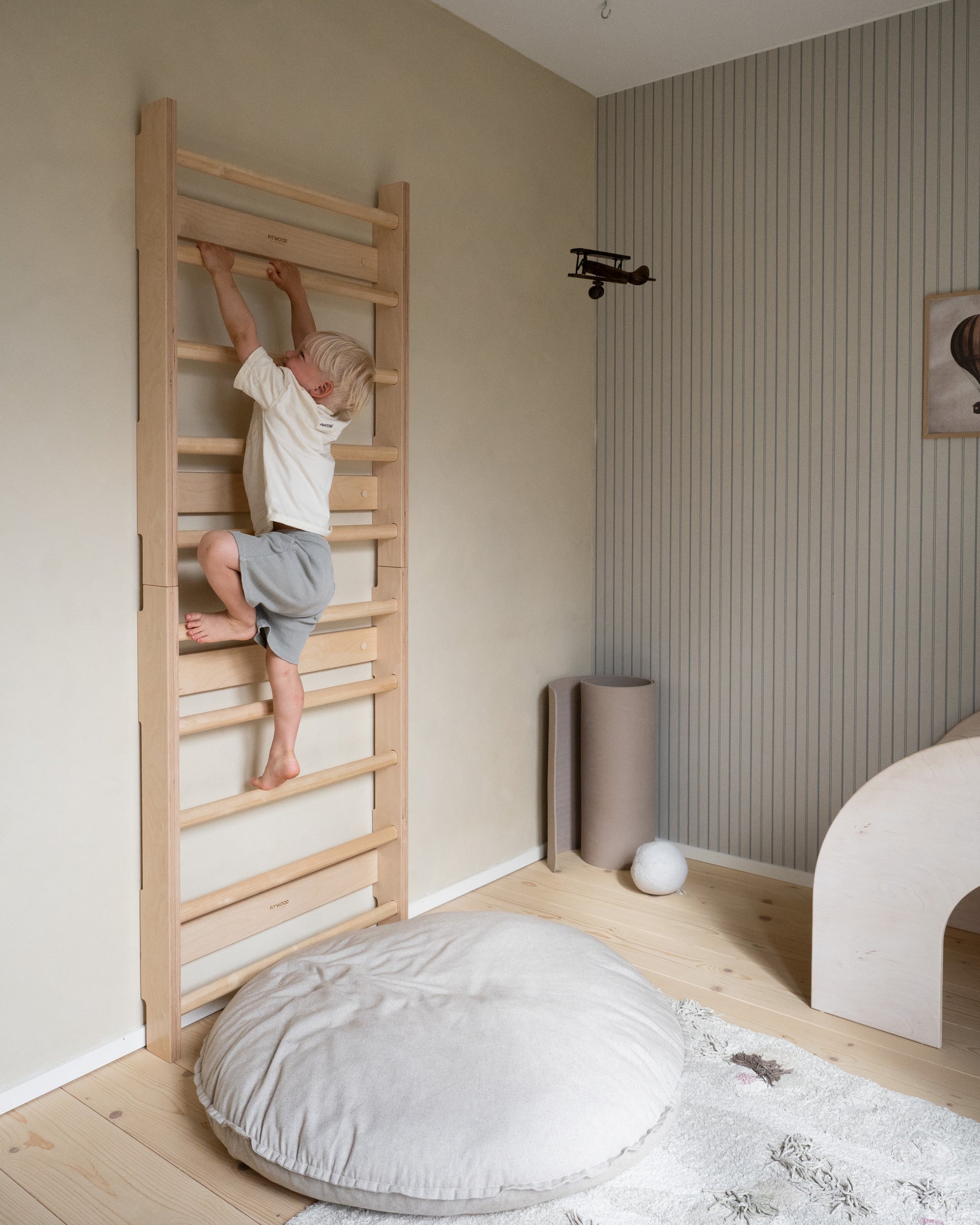 HONKA wall bars | birch