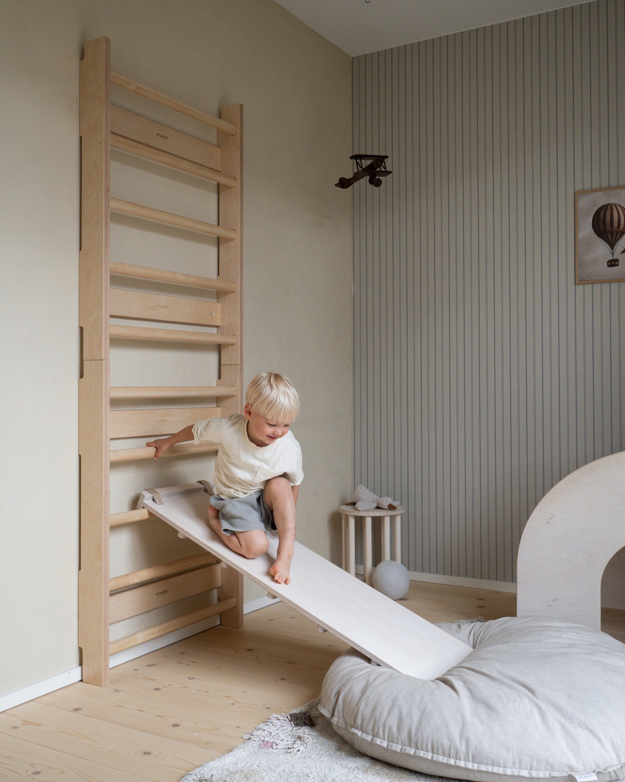 HONKA wall bars | birch