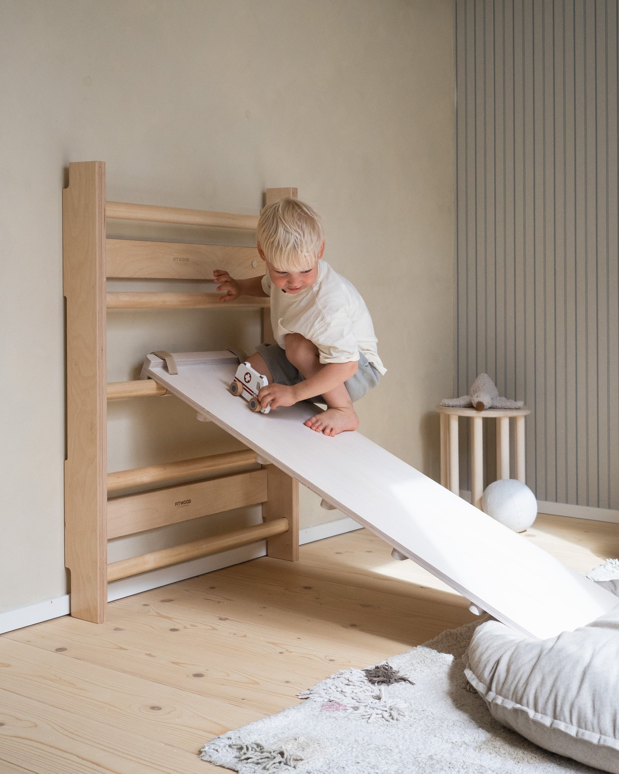 HONKA wall bars | birch