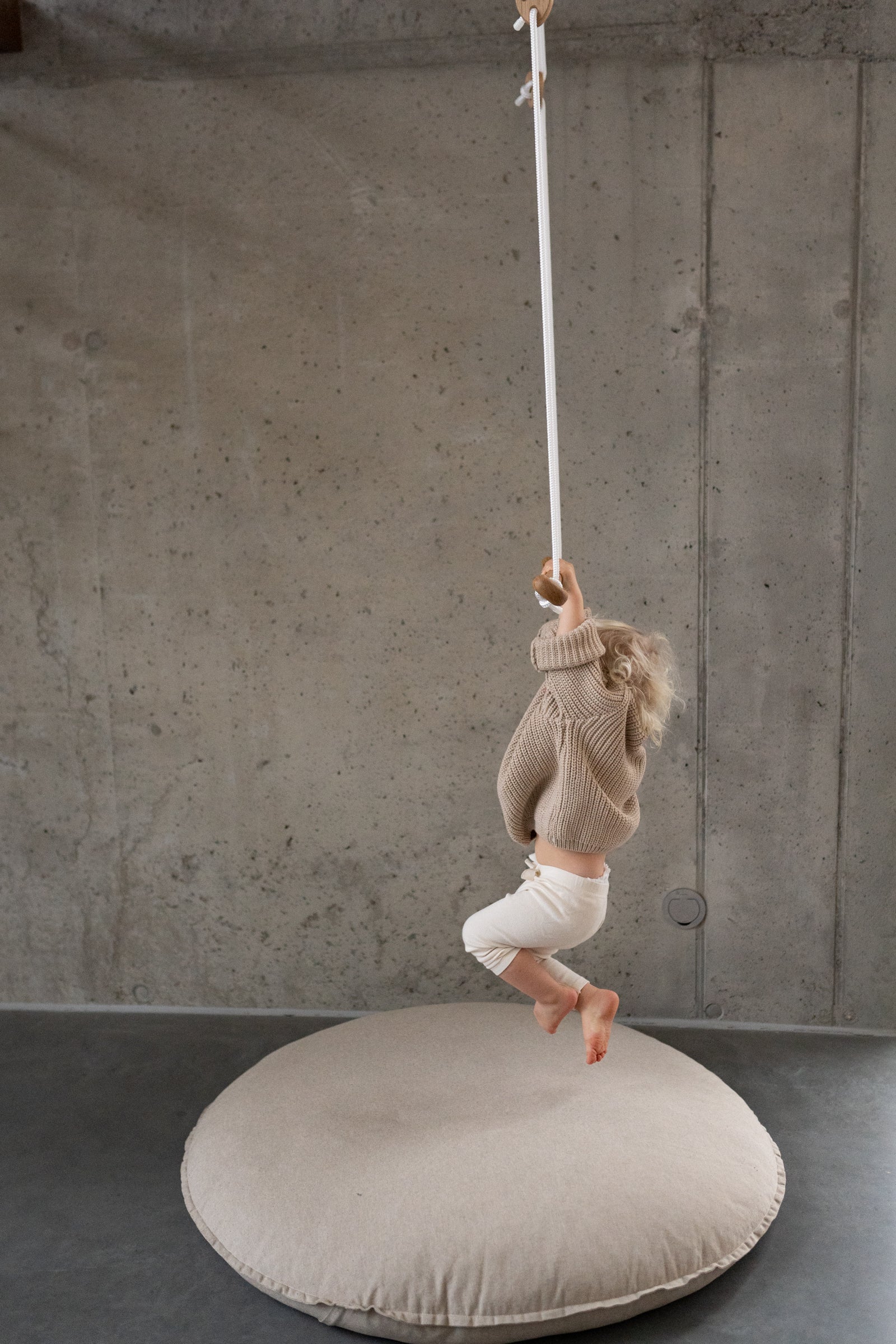 BONE trapeze | oak - beige rope