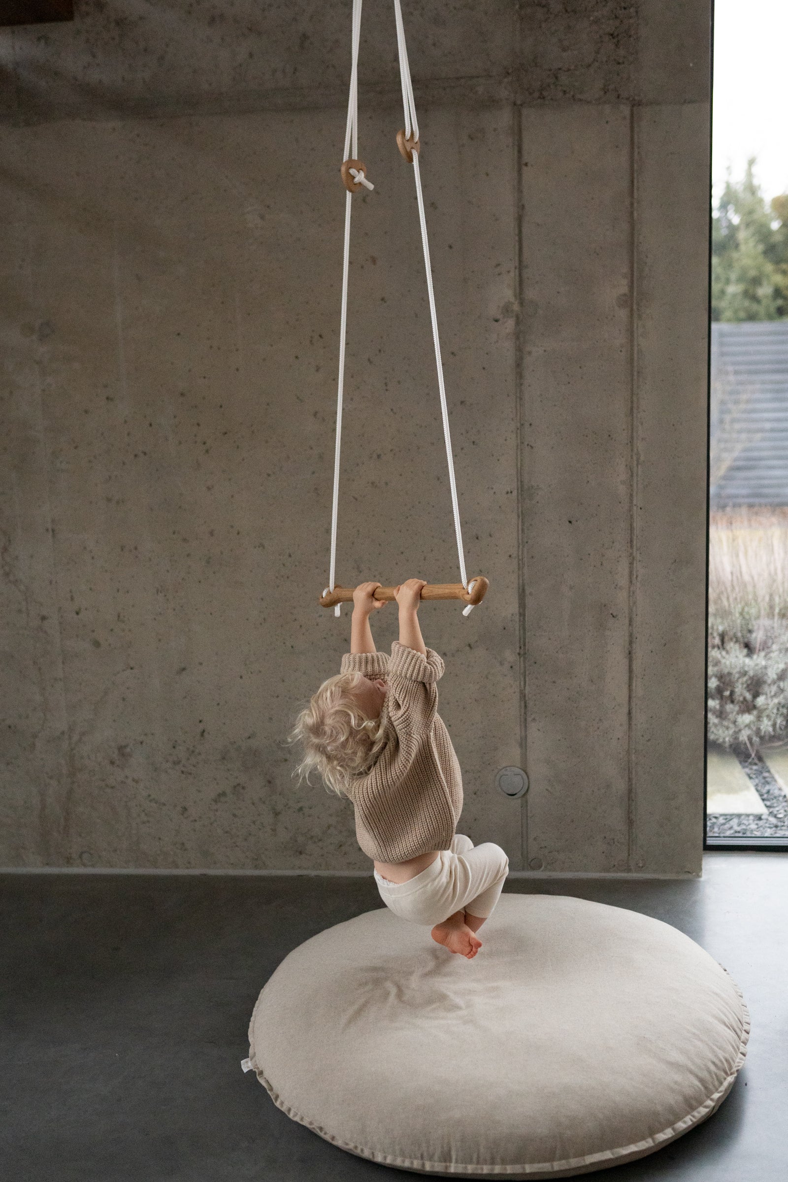 BONE trapeze | oak - beige rope